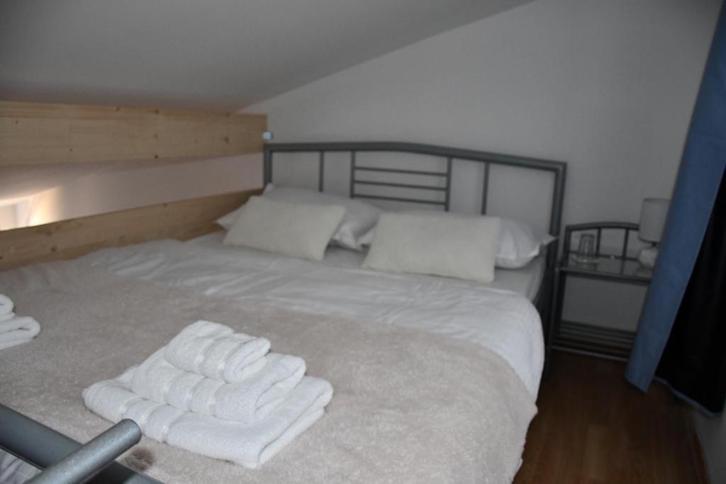 Luma Rooms Rudina Exterior photo