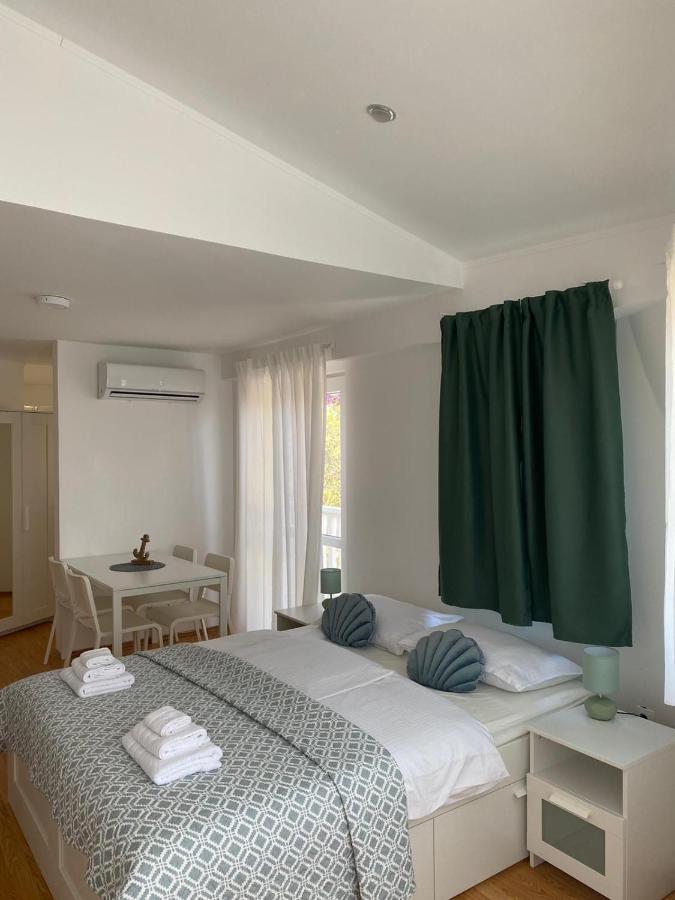 Luma Rooms Rudina Exterior photo