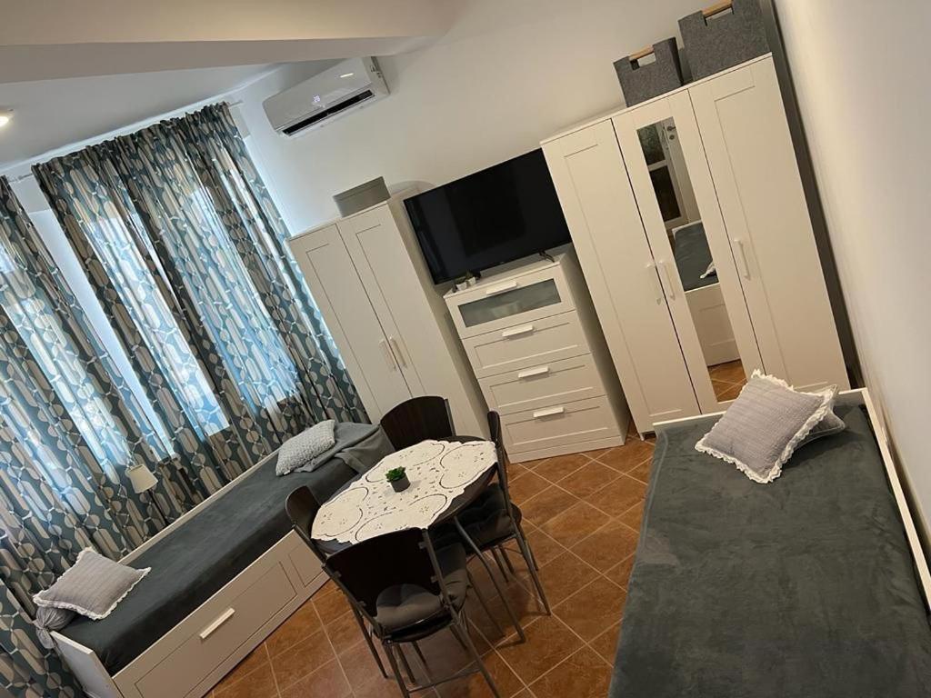 Luma Rooms Rudina Exterior photo